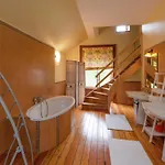 Beautiful Manor House In A Park Near Rochefort *