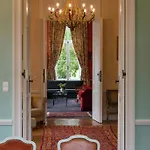 Сasa de vacaciones Beautiful Manor House In A Park Near Rochefort *